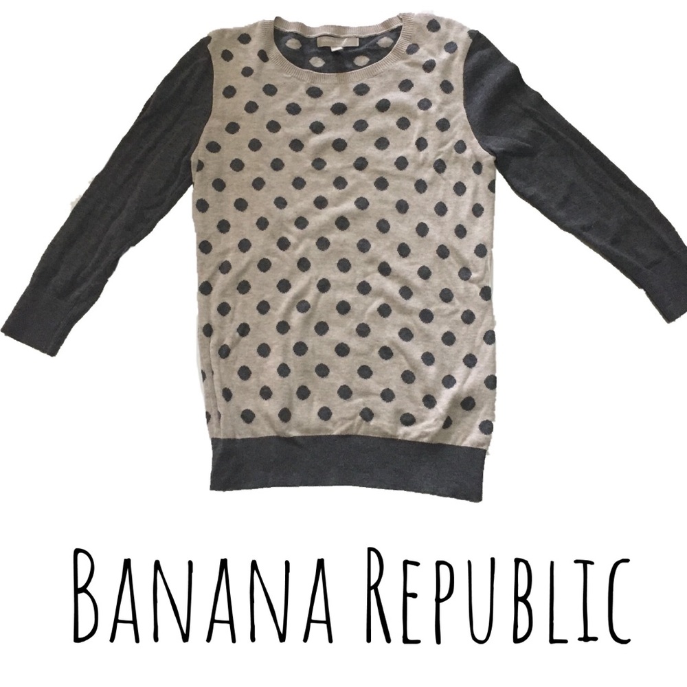 >>5 for $25>> Banana Republic Sweater -  #143